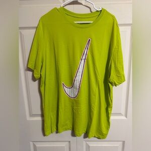 Nike men’s XL Dri-FIT Bright Green T-shirt